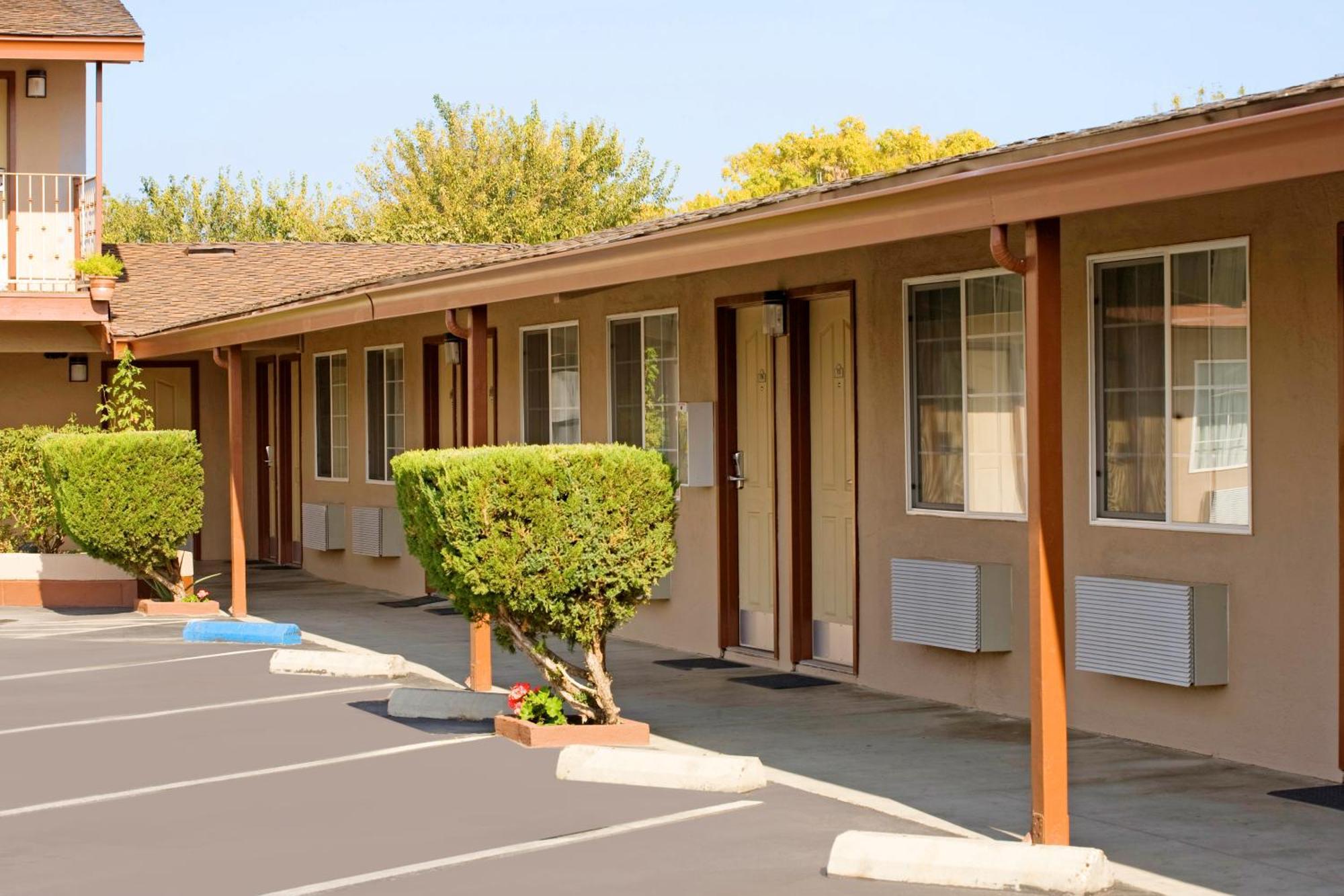 Americas Best Value Inn Los Banos Luaran gambar